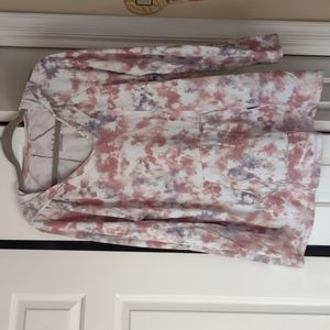 Livi active shirt size 18/20 by Lane Bryant